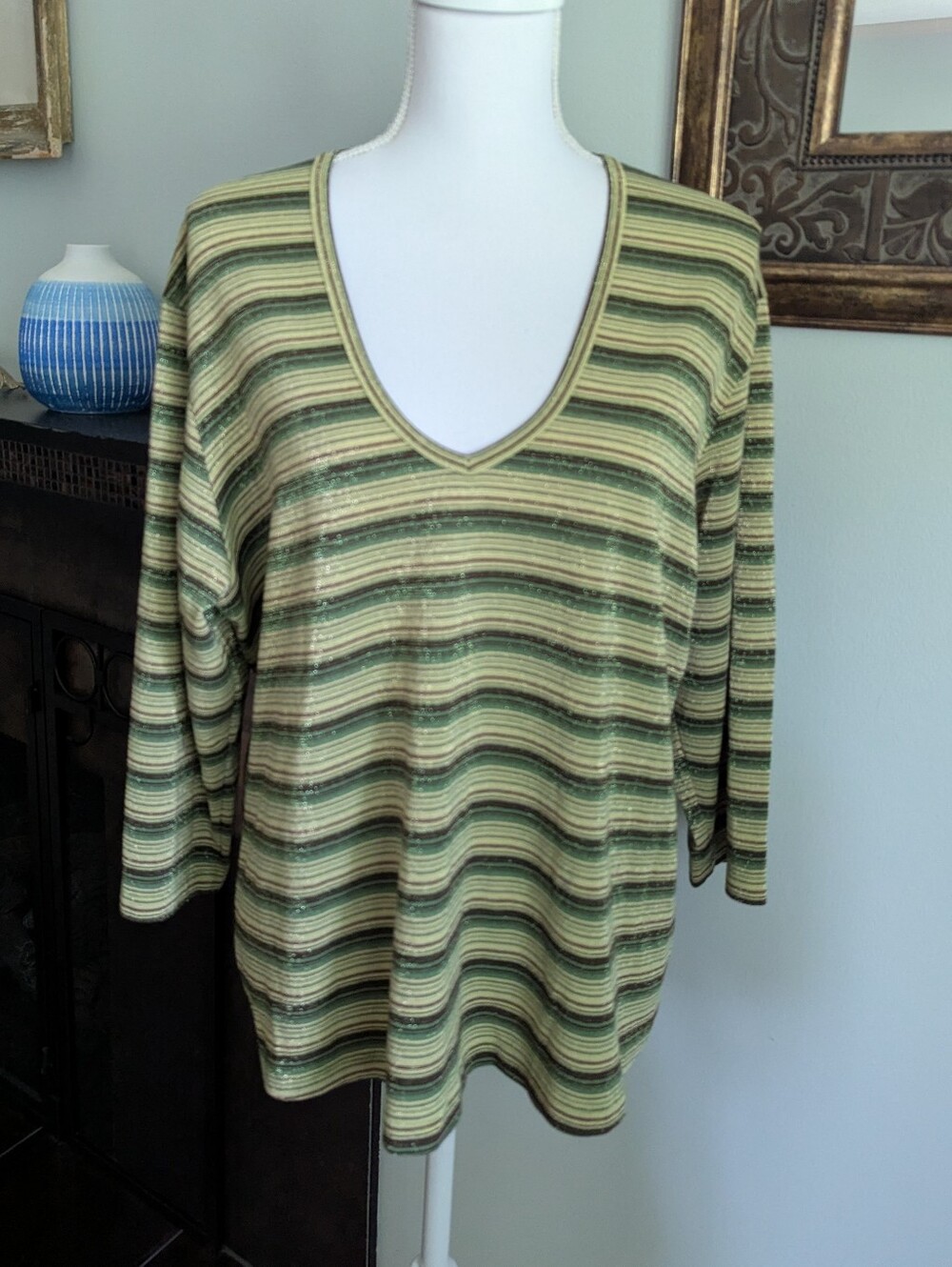 Vintage 90s/Y2K Women’s 18/20 Green Metallic Striped Deep V Tshirt Top 3/4 SLV